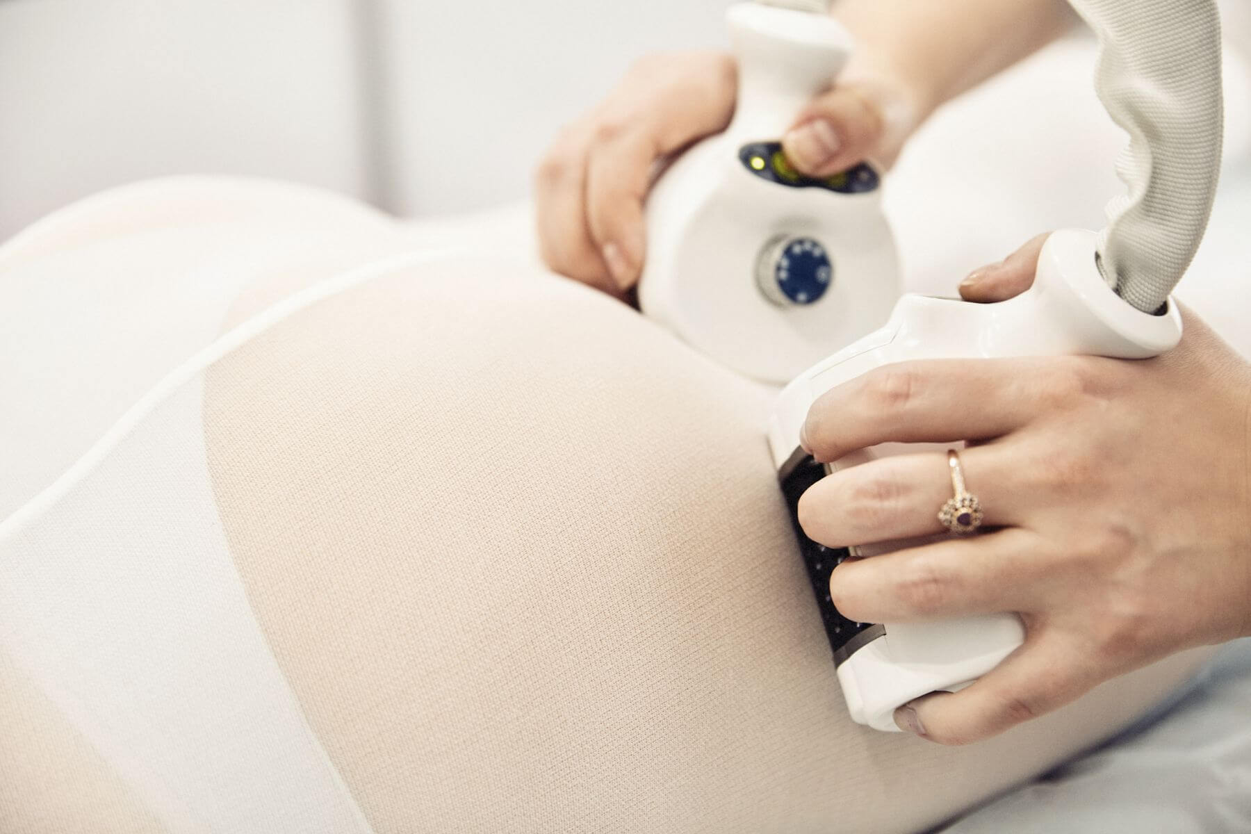 Апаратна корекція фігури ICOONE